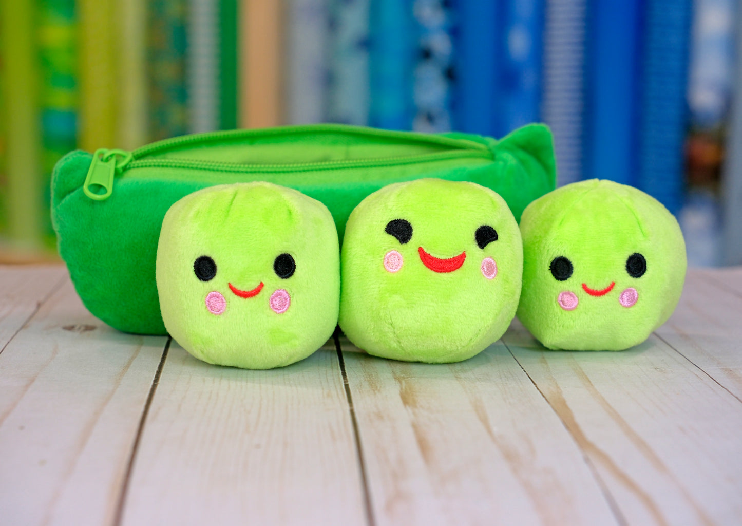 adorable pea plushes with zip pod