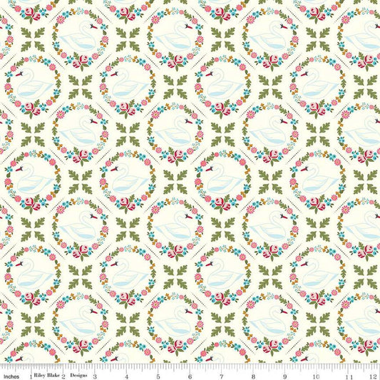 Swan Serenade Odette Cream
