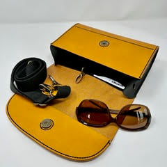 The Mulberry in London Tan & Black Leather from the Beansy x Keaton Quilts Collection