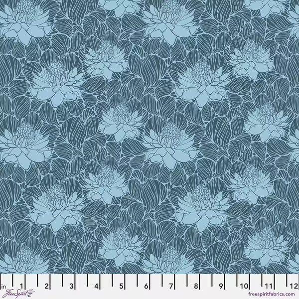 Waratah Grandeur - Slate || Paradise Blooms