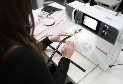 BERNINA 480 - Visit, call or email us for added discounts to our listed MSRP price!