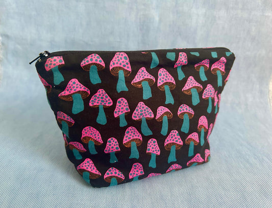 8/13- Zipper Pouch Workshop