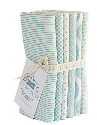 Tilda Basic Classics Light Blue Fat Quarter Bundle 6pc (20 x 22")