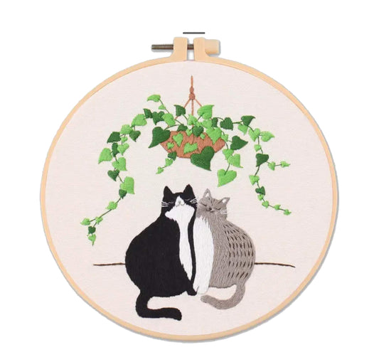Kitty Love Embroidery Kit